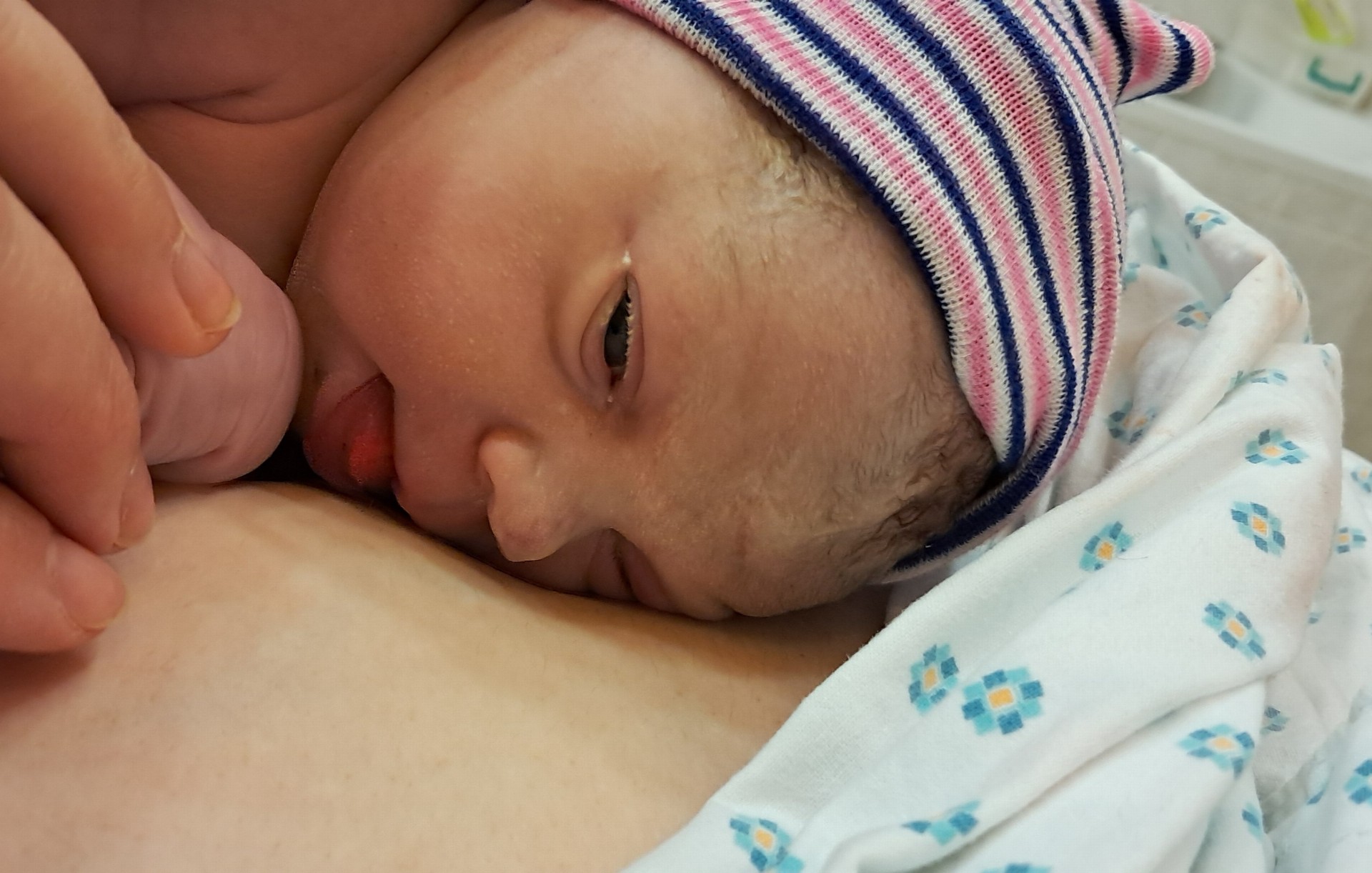 Prvním miminkem Nového roku v Pardubickém kraji je Viktorie